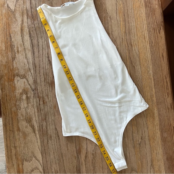 SOFT WHITE HIGH NECK BODYSUIT #0370 - Picture 5 of 7